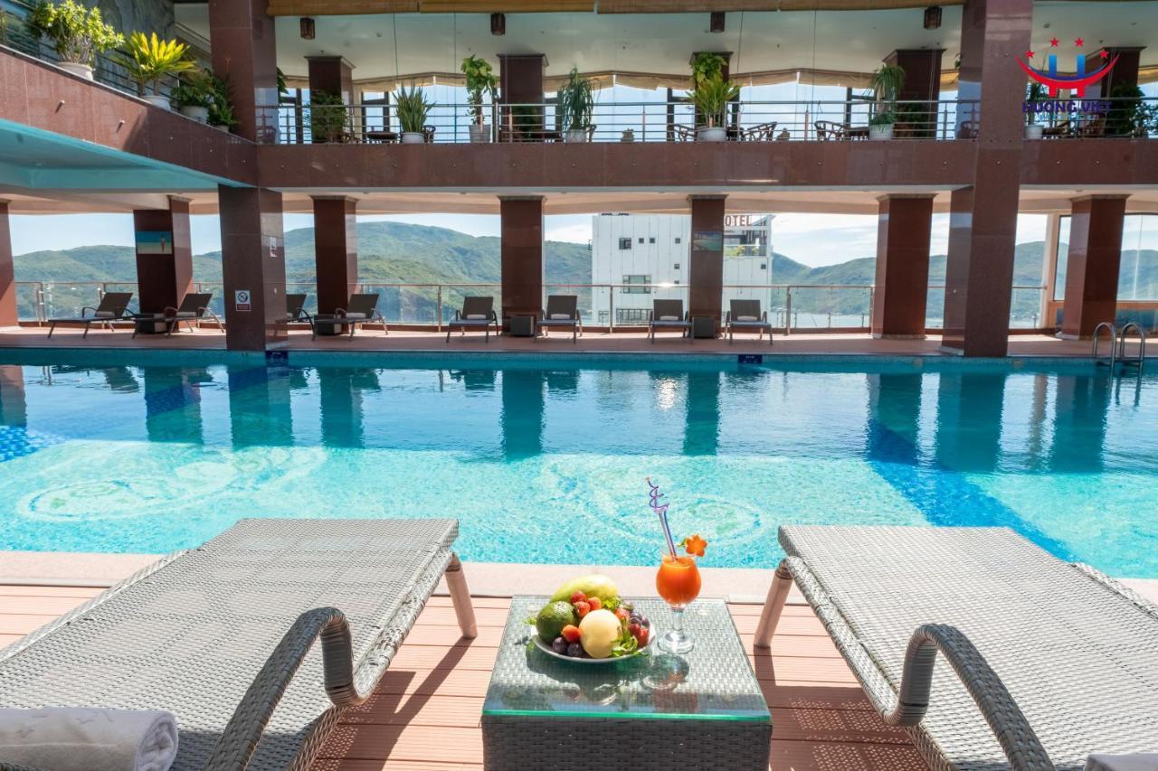 Huong Viet Hotel Quy Nhon - Beachfront Exterior photo